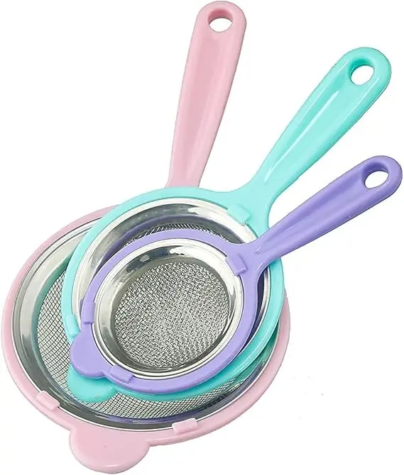 colorful-stainless-steel-mesh-tea-strainer-with-plastic-handle-fine-sieve-for-kitchen-use - 3(1).webp